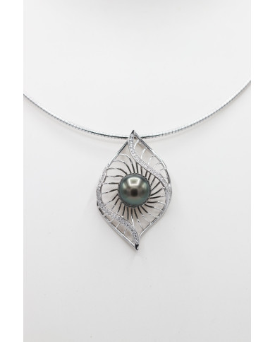 copy of Eleanor Pendant