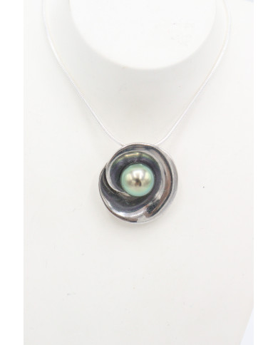 copy of Eleanor Pendant