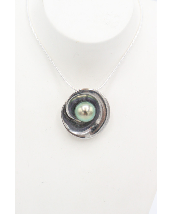 Pendentif Pua